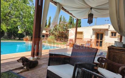 Vista exterior de Casa o xalet en venda en  Albacete Capital amb Aire condicionat, Calefacció i Jardí privat