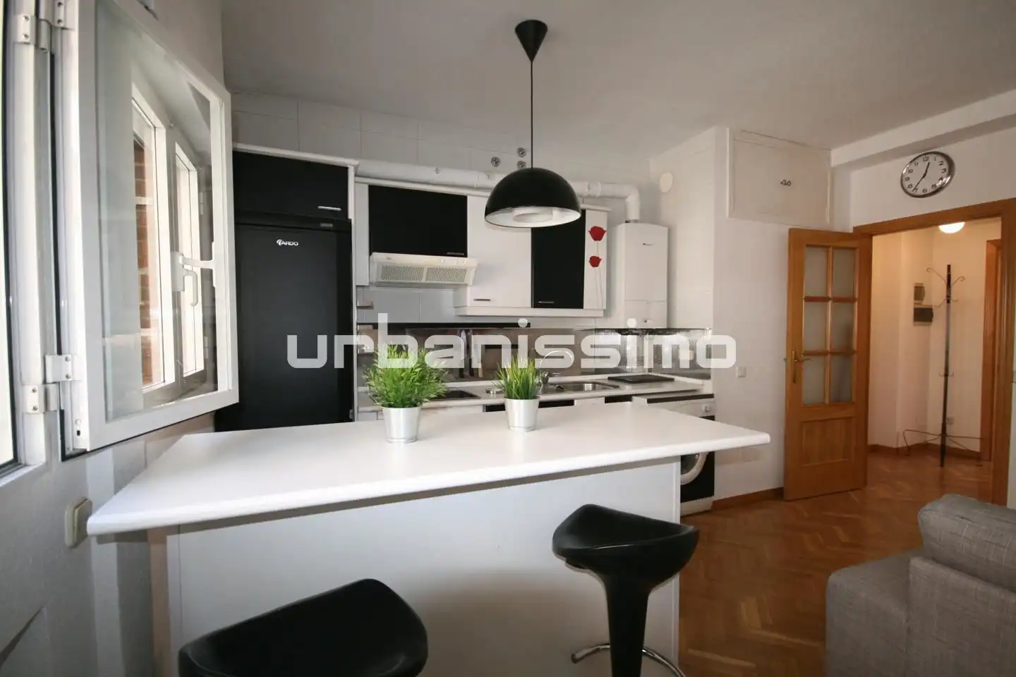 Apartament de lloguer a Esperanza Sánchez Carrascosa, Valdeacederas