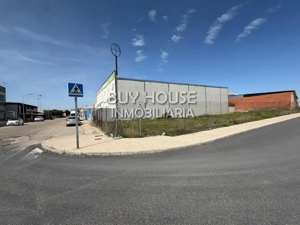 Terreni e lotti in vendita a Estación - Cruz Roja, imagen 3