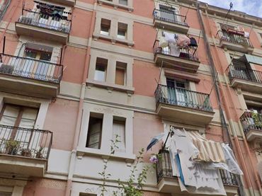 Flat for sale in C/ Nou de la Rambla