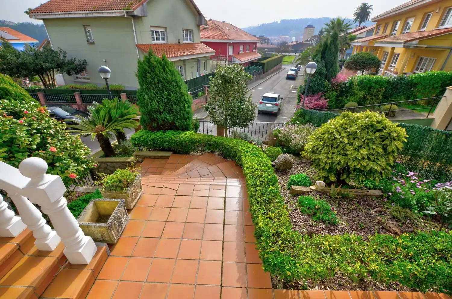 Vista exterior de Casa o chalet en venta en Avilés con Calefacción, Terraza y Trastero