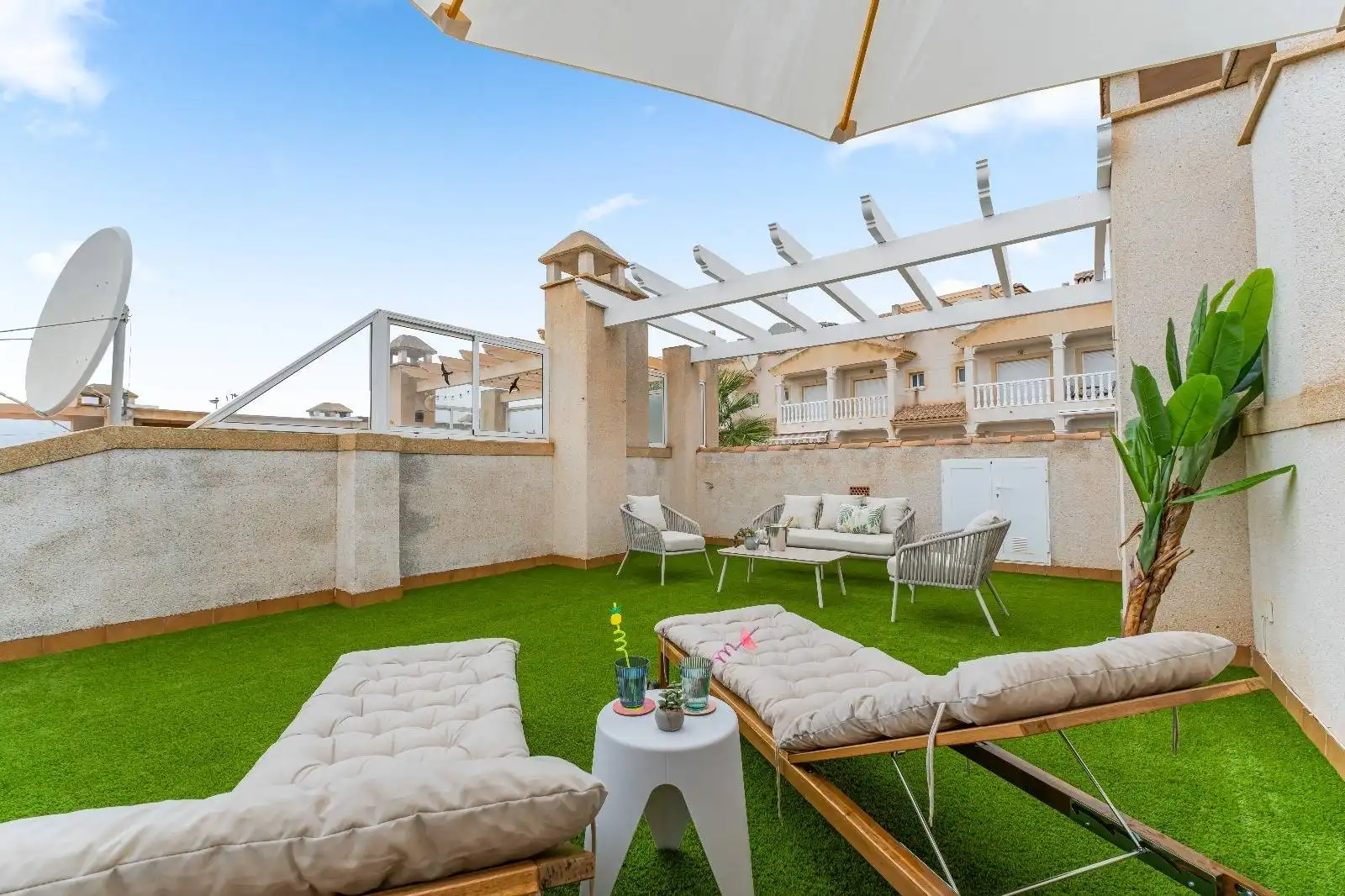 Terraza de Apartamento en venta en Orihuela con Aire acondicionado, Calefacción y Jardín privado