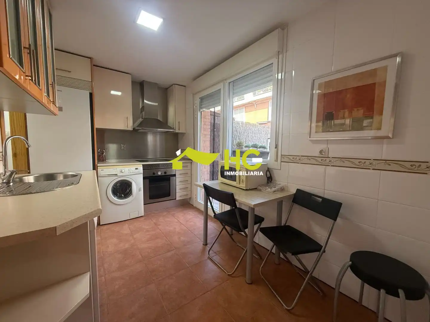 Cuina de Dúplex de lloguer en Villaviciosa de Odón amb Calefacció i Moblat