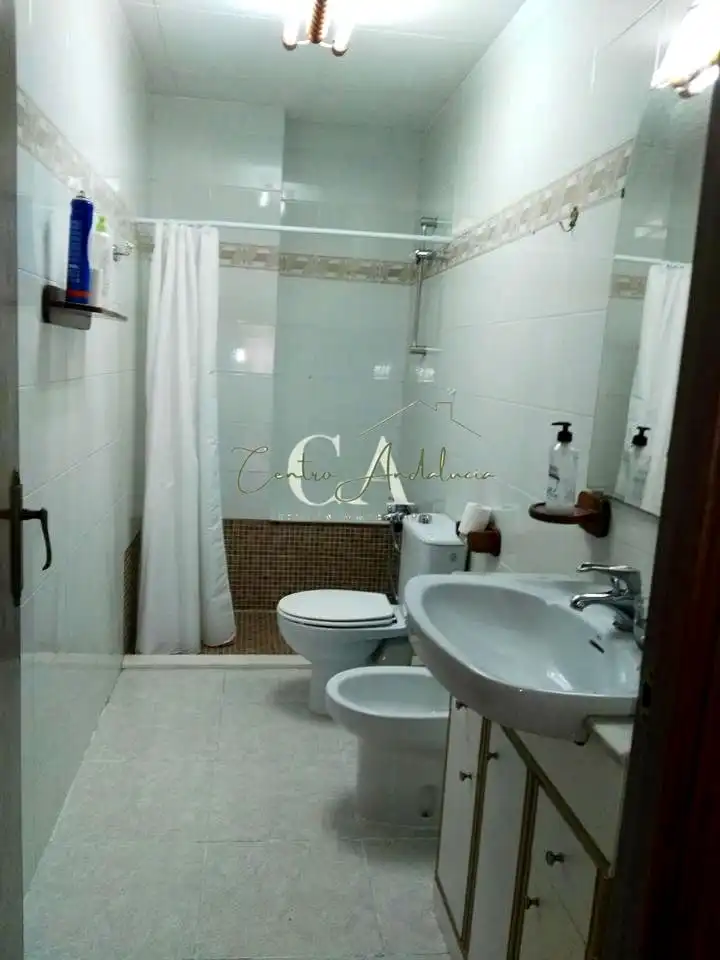 Bathroom of Flat for sale in Puente Genil
