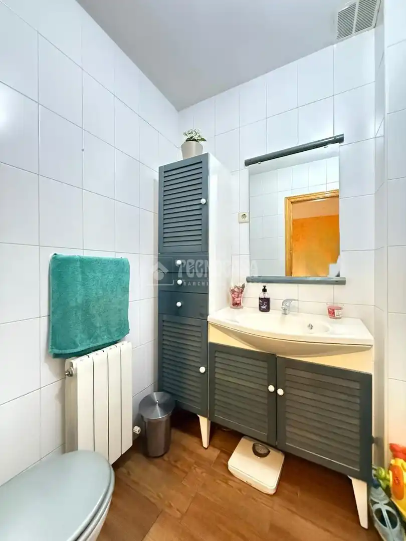 Bathroom of Detached homes for sale in Móstoles