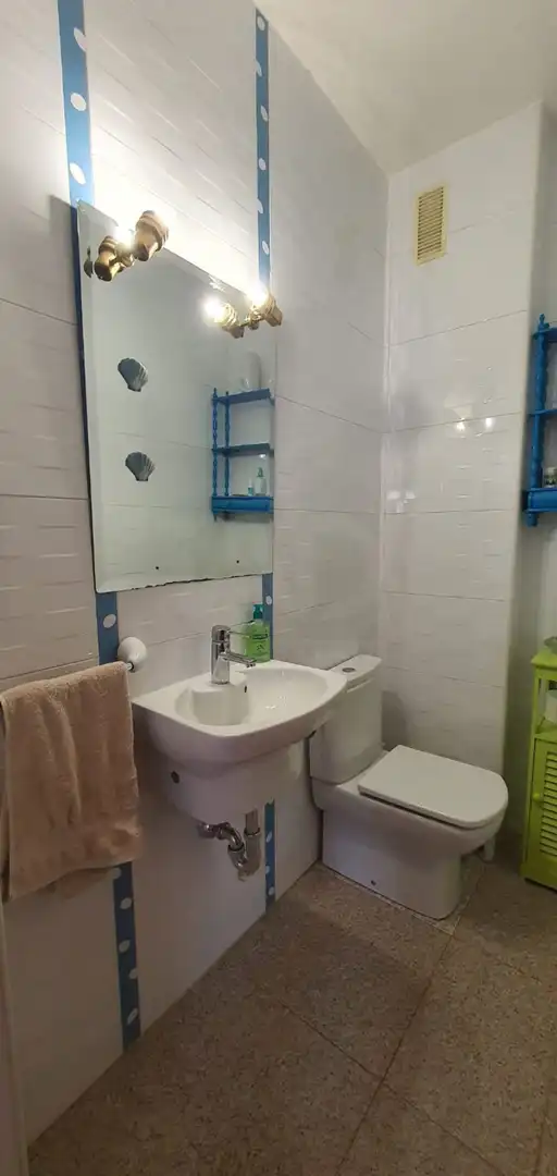 Baño de Piso en venta en Almería con Aire acondicionado, Calefacción y Terraza