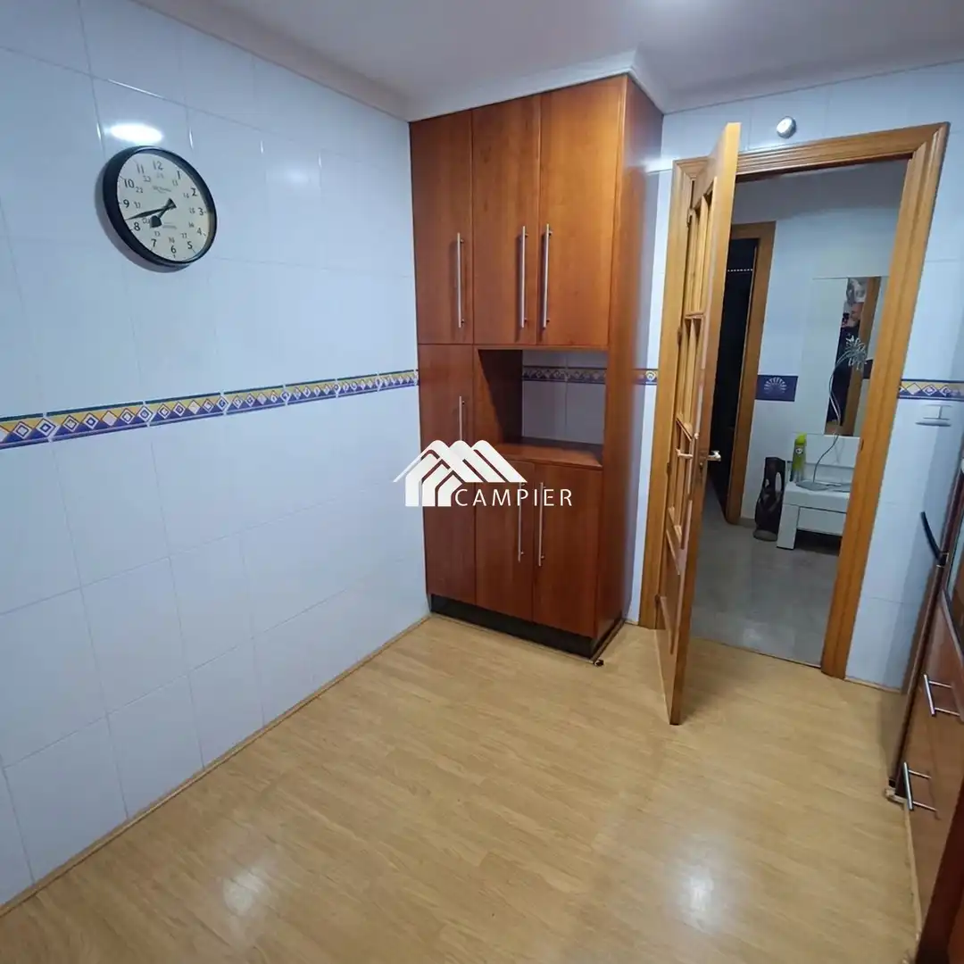 Schlafzimmer von Wohnung zum Verkauf in Albacete mit Klimaanlage, Heizung und Terrasse