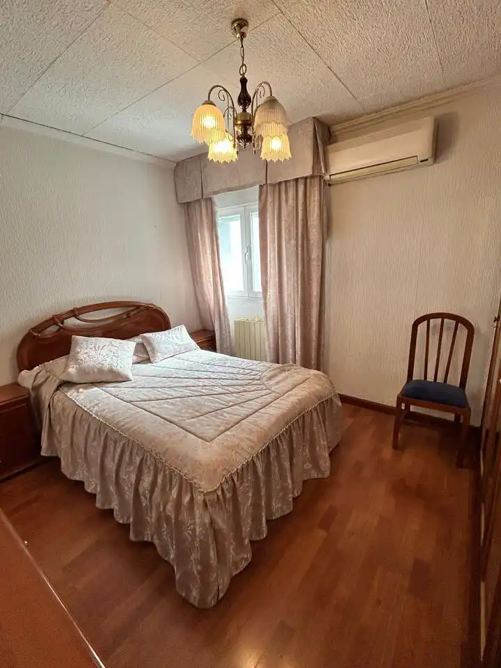 Bedroom of Flat for sale in Móstoles  with Air Conditioner, Heating and Parquet flooring