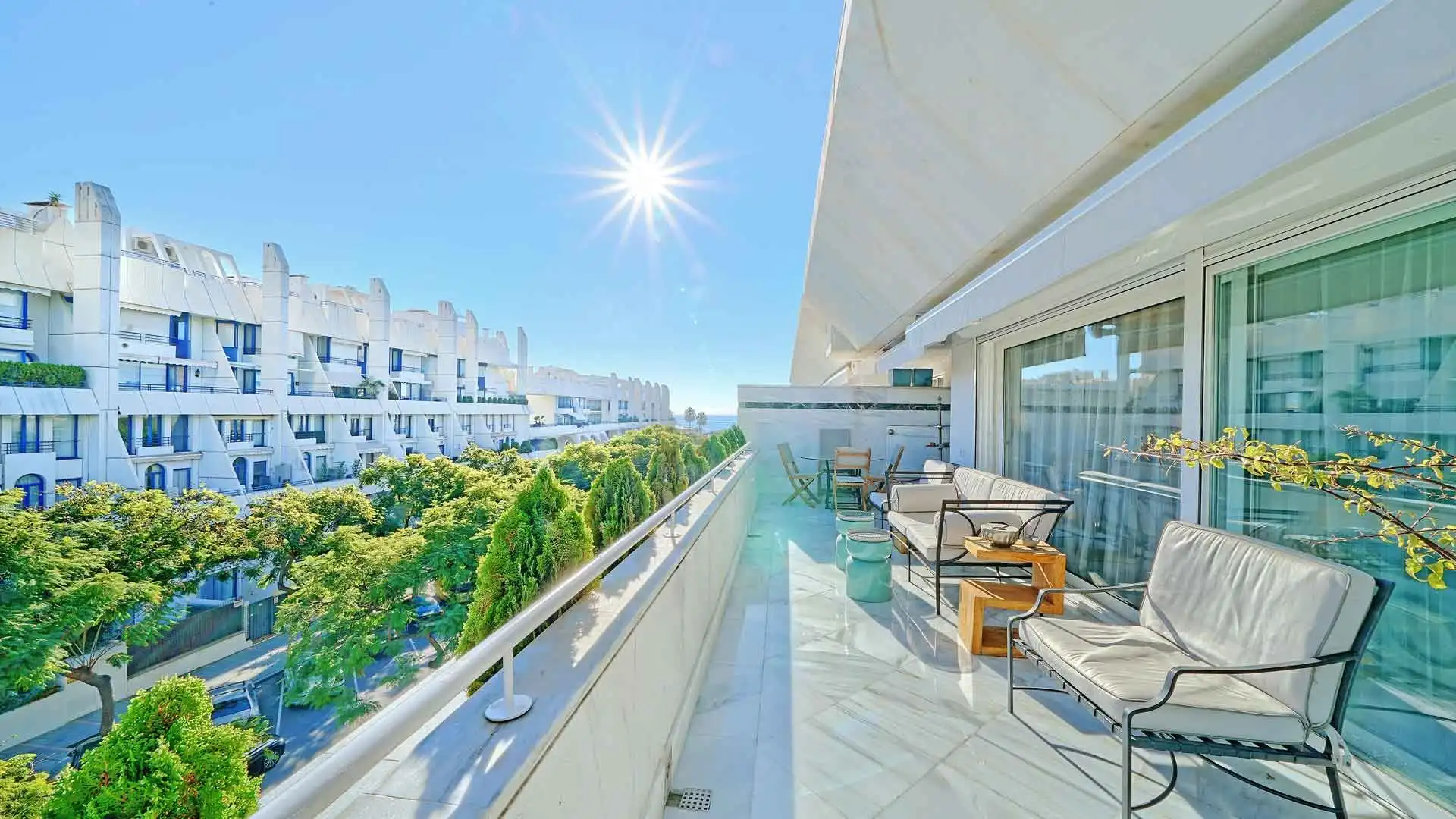 Terrassa de Apartament en venda en Marbella amb Aire condicionat, Terrassa i Piscina