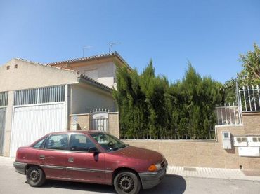 House for sale in Híjar