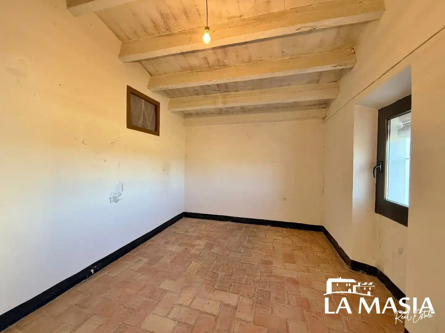 Dormitori de Finca rústica en venda en Olèrdola amb Jardí privat i Traster