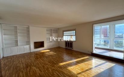 Bedroom of Flat to rent in  Barcelona Capital  with Air Conditioner, Heating and Terrace