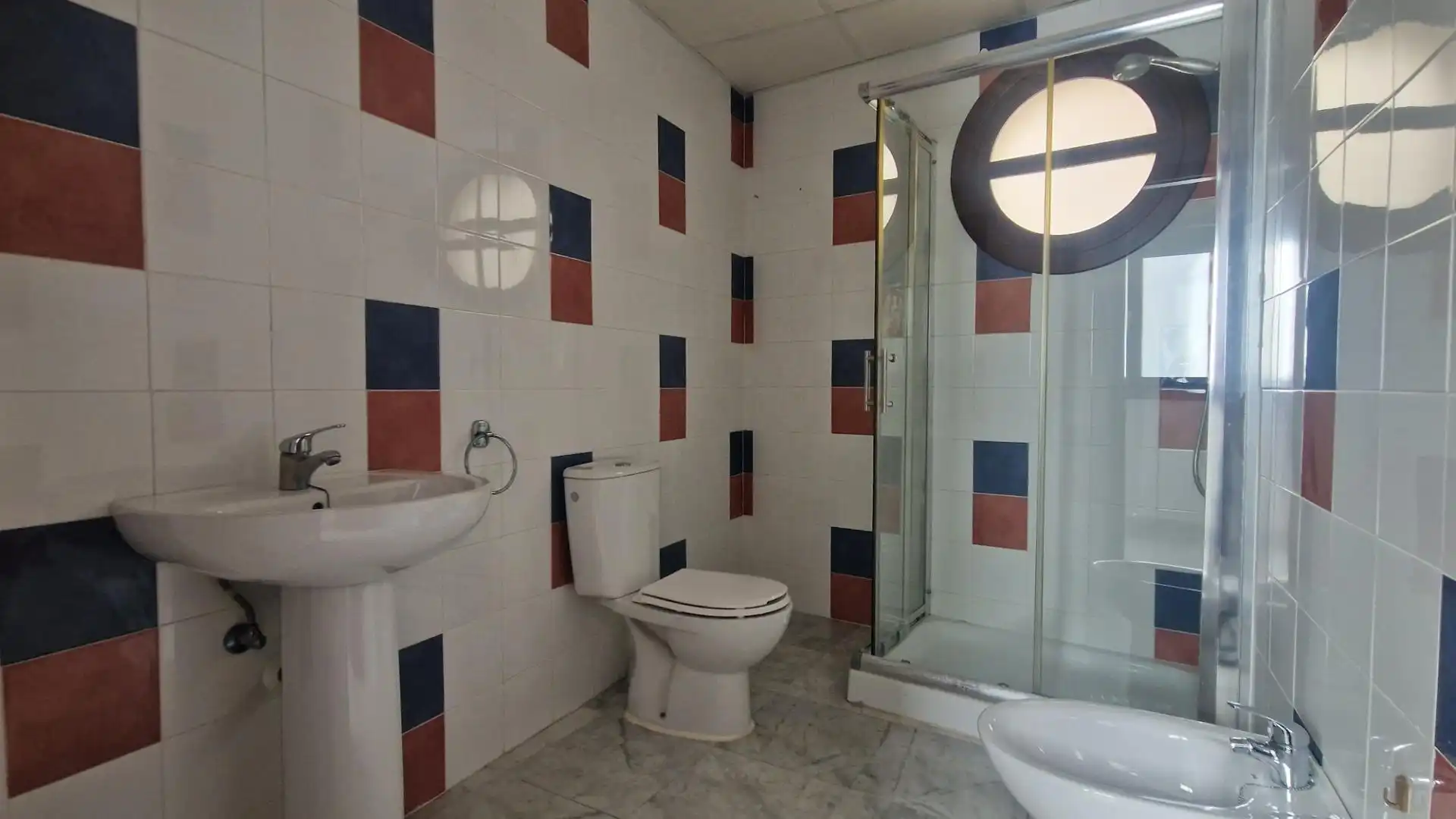 Baño de Piso en venta en Jerez de la Frontera con Aire acondicionado, Calefacción y Balcón