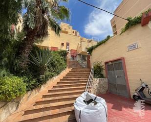 Vista exterior de Pis en venda en Sant Pere de Ribes amb Piscina