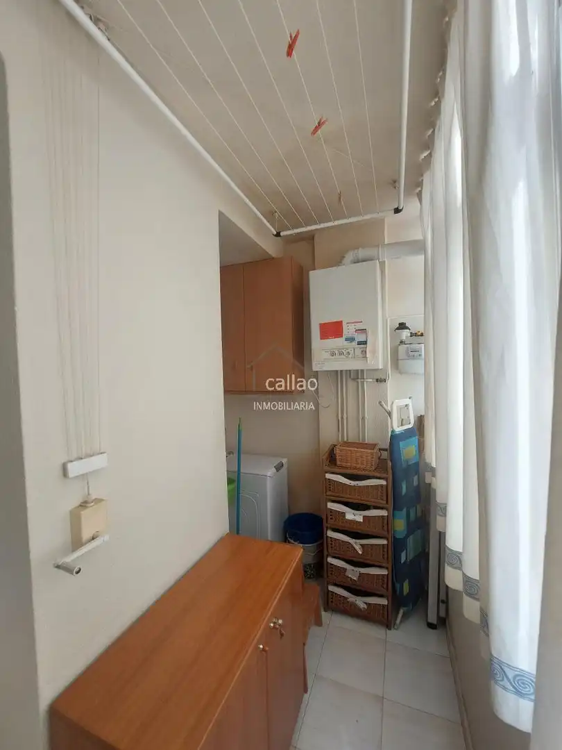 Kitchen of Apartments for rent in Ferrol  with Heating and Furnished