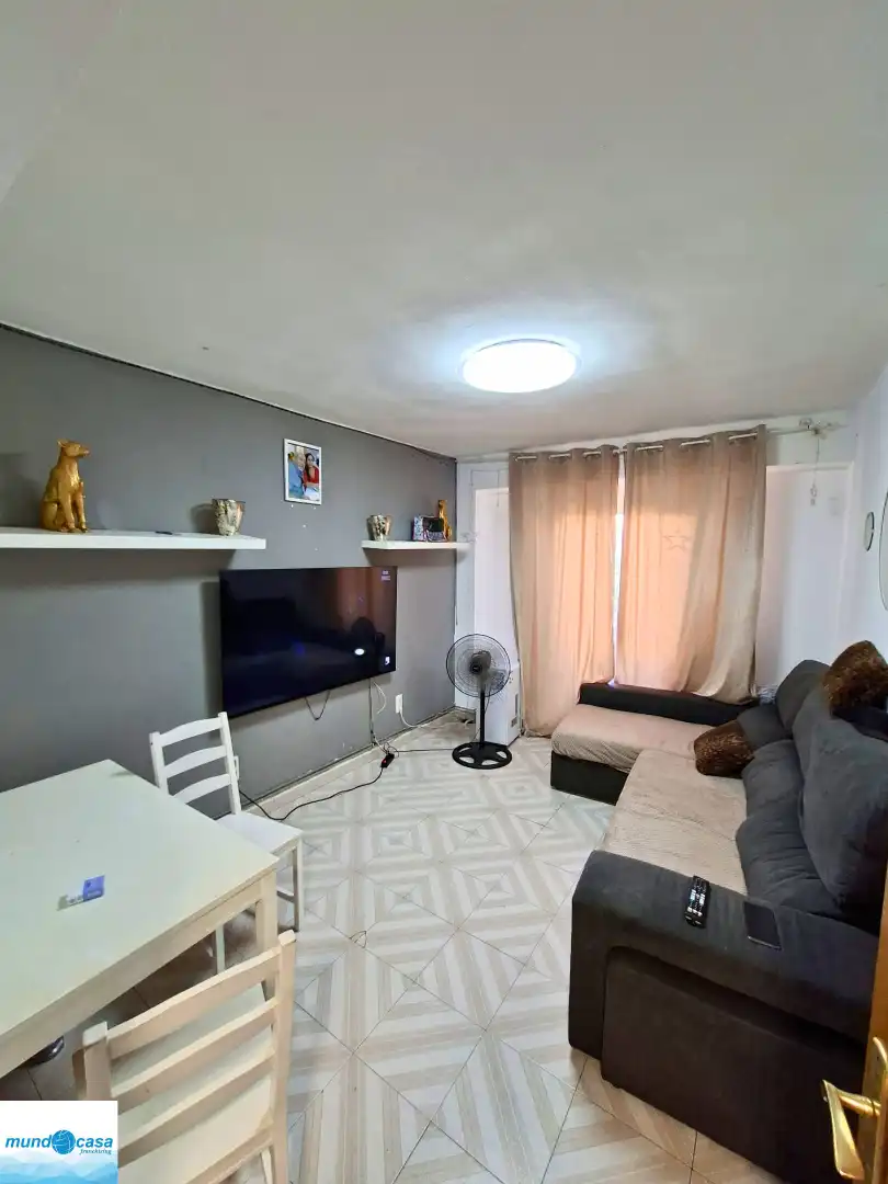 Sala de estar de Piso en venta en Zaragoza con Balcón