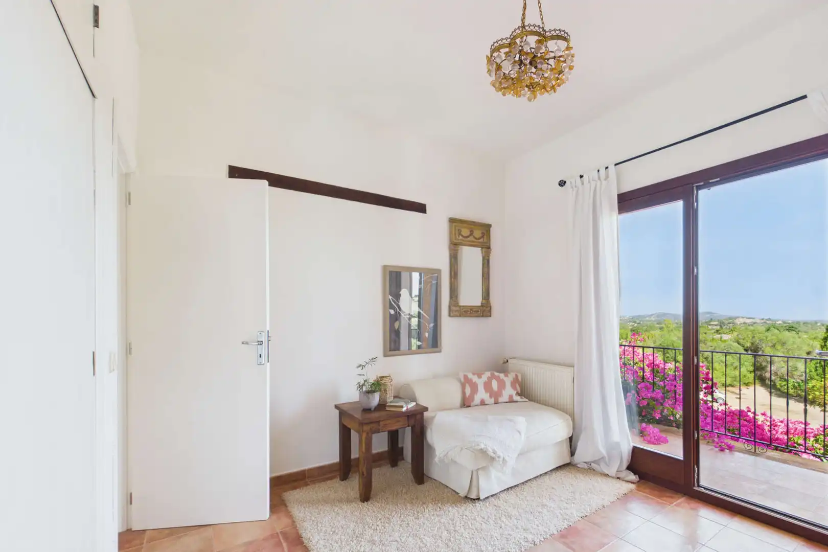 Sala d'estar de Finca rústica en venda en Sant Llorenç des Cardassar amb Aire condicionat, Terrassa i Moblat