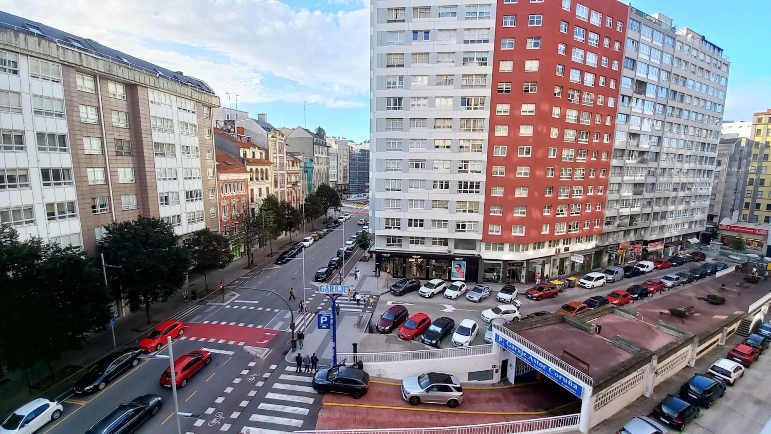Vista exterior de Pis de lloguer en A Coruña Capital  amb Calefacció i Parquet