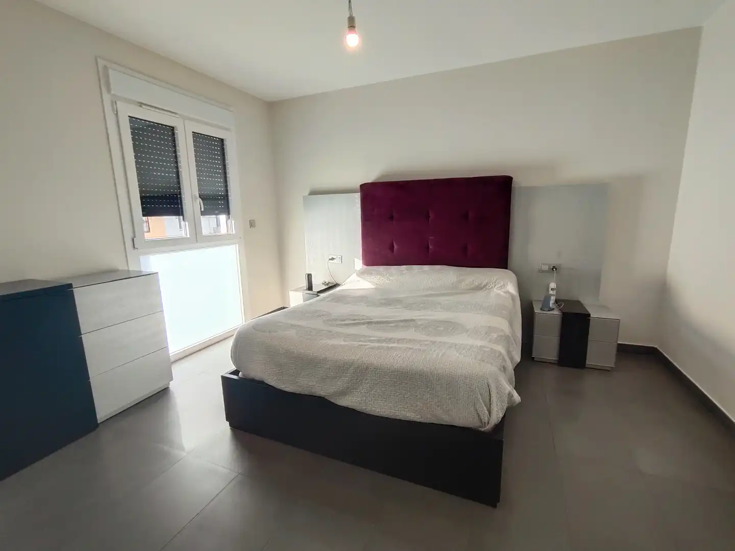 Dormitori de Casa adosada en venda en Vegas del Genil amb Aire condicionat, Calefacció i Moblat