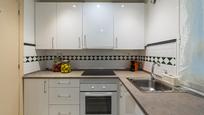 Kitchen of Apartment for sale in  Barcelona Capital  with Air Conditioner, Heating and Parquet flooring