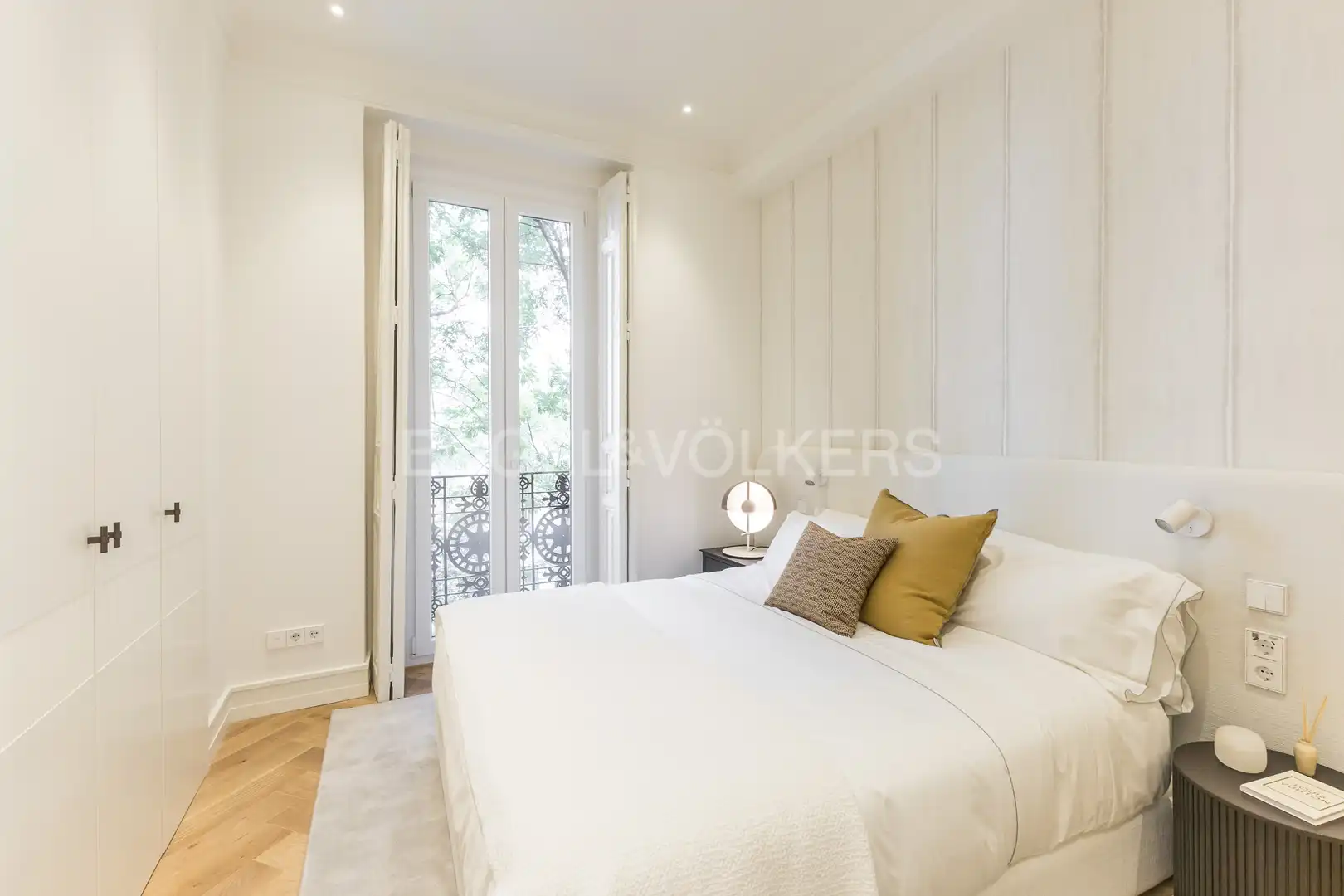 Schlafzimmer von Wohnung zur Miete in Barrio de Salamanca