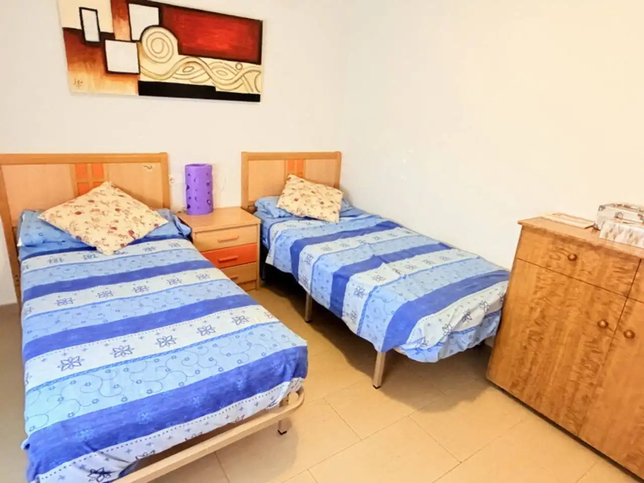 Schlafzimmer von Wohnungen zur Miete in Almuñécar mit Klimaanlage, Terrasse und Möbliert