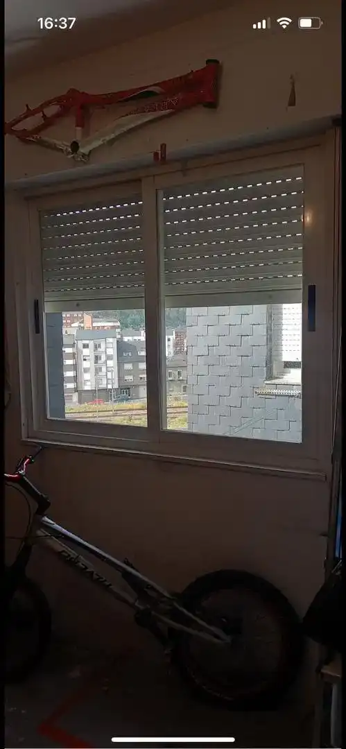 Terraza de Dúplex en venta en O Barco de Valdeorras   con Parquet, Trastero y Amueblado
