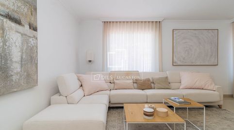 Excelente piso de tres habitaciones en venta en el Eixample Izquierdo de Barcelona