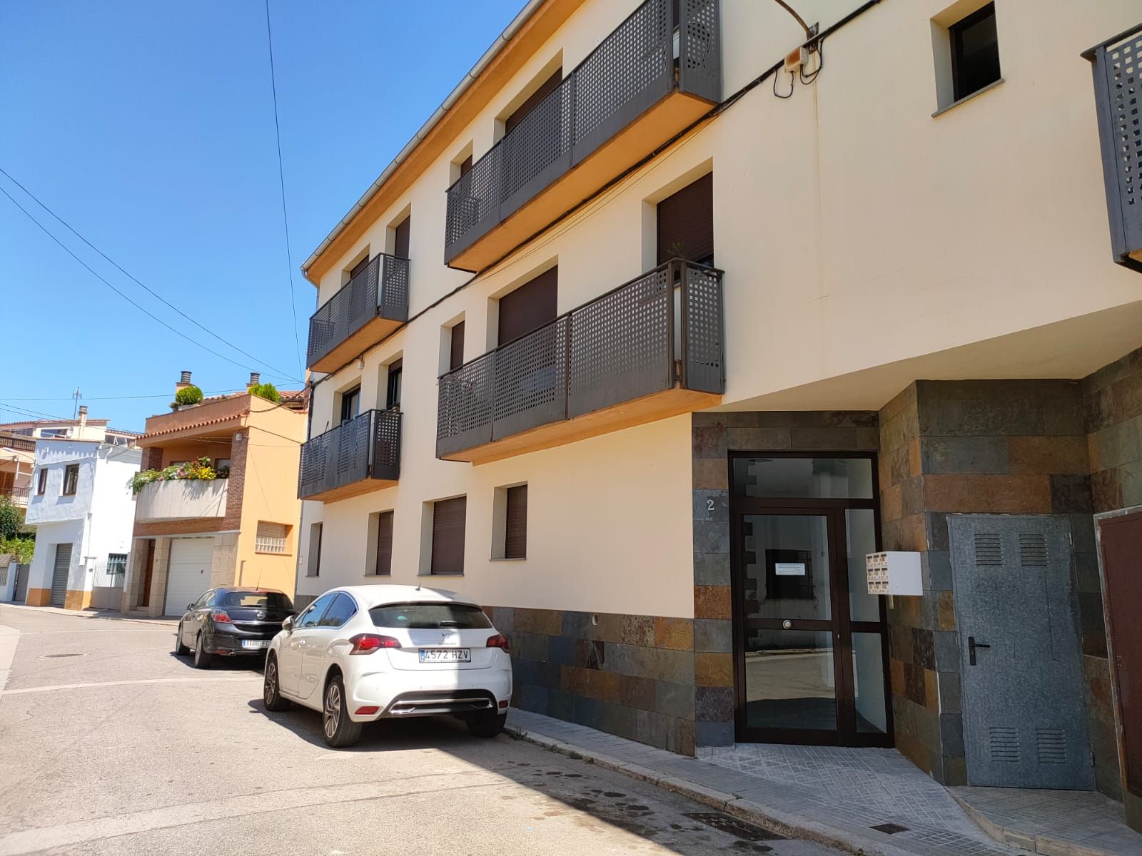 Vista exterior de Garatge en venda en Riudarenes