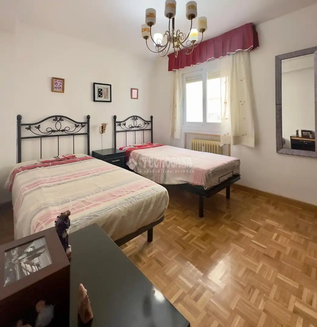 Habitación de Piso en venta en Móstoles con Aire acondicionado y Terraza