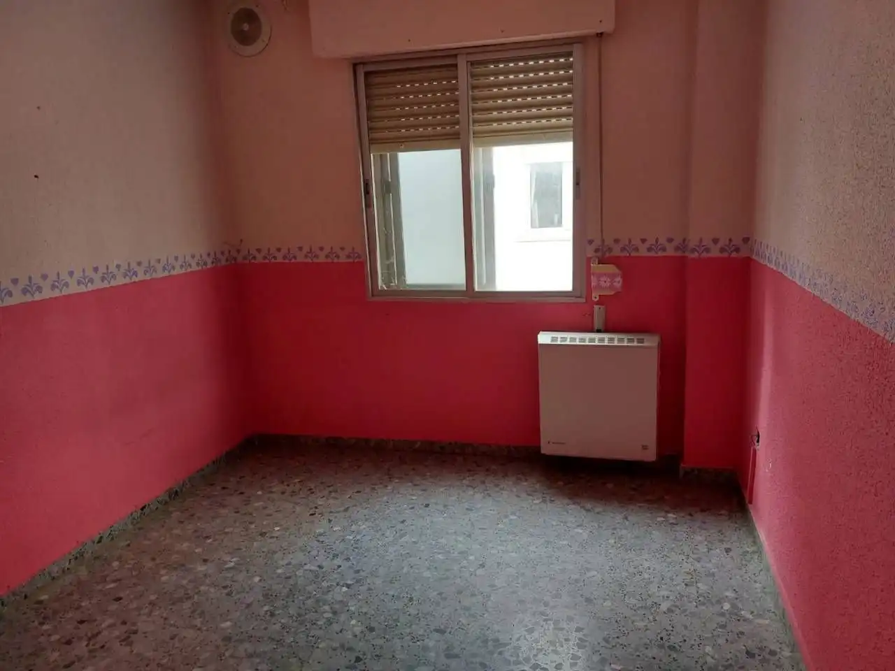 Schlafzimmer von Wohnung zum Verkauf in Villarrobledo mit Heizung und Balkon