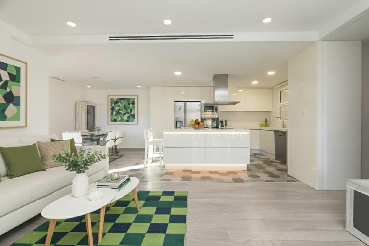 Cocina de Piso en venta en Elche / Elx con Calefacción, Terraza y Balcón