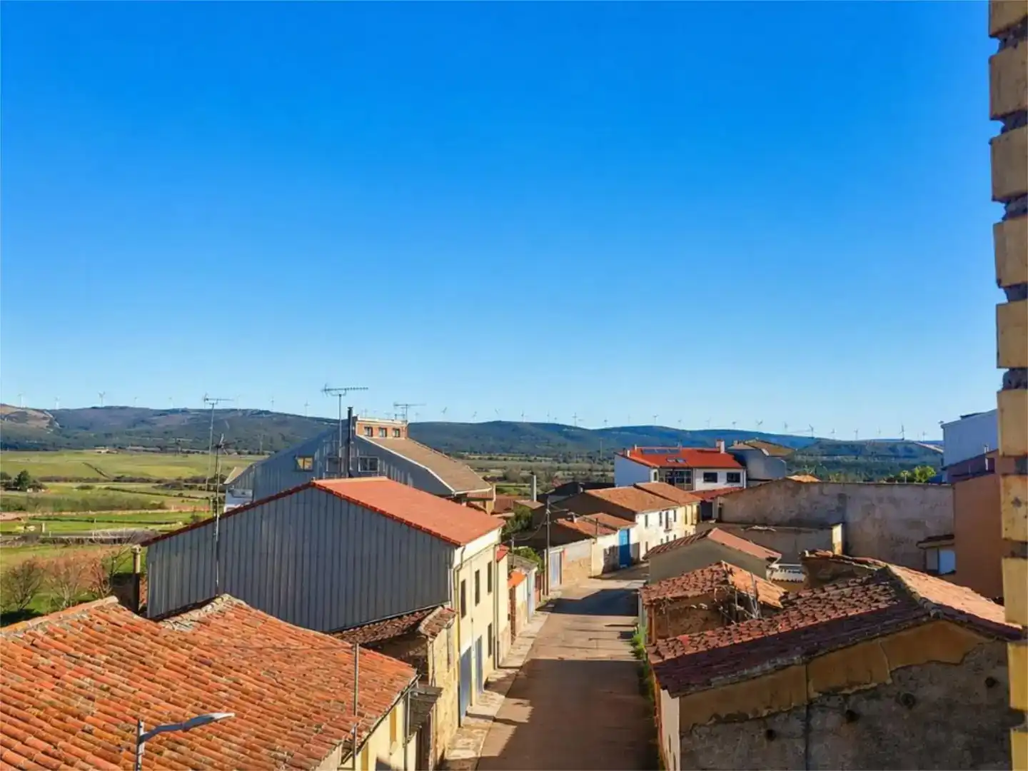 Exterior view of Flat for sale in Tábara  with Storage room, Furnished and Balcony
