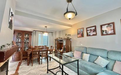 Living room of Single-family semi-detached for sale in Los Barrios  with Terrace
