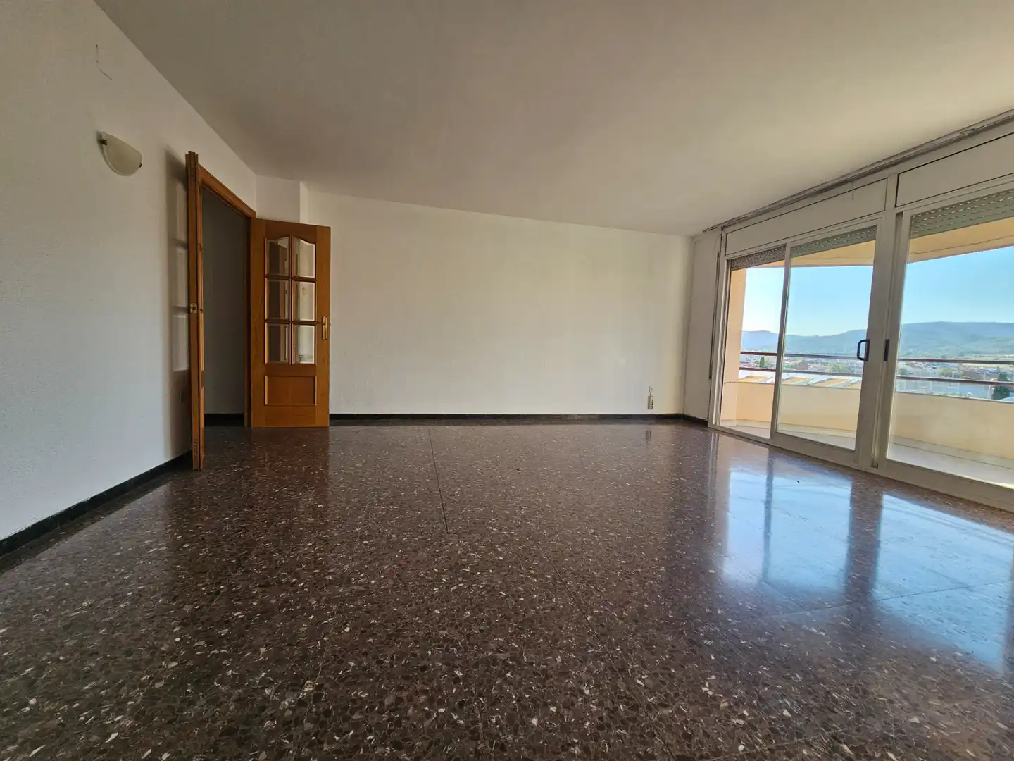 Wohnzimmer von Wohnung zum Verkauf in Terrassa mit Heizung und Balkon