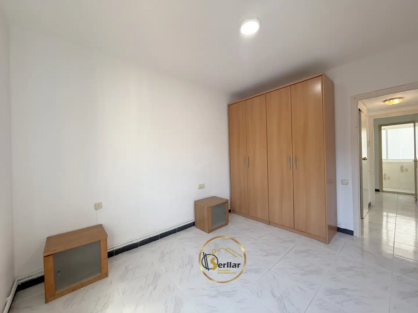 Habitación de Piso en venta en Sabadell con Calefacción y Microondas