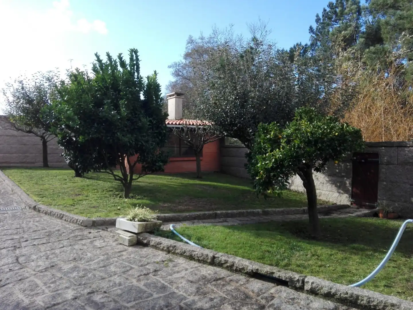 Garden of Houses for sale in Meaño  with Private garden, Terrace and Furnished
