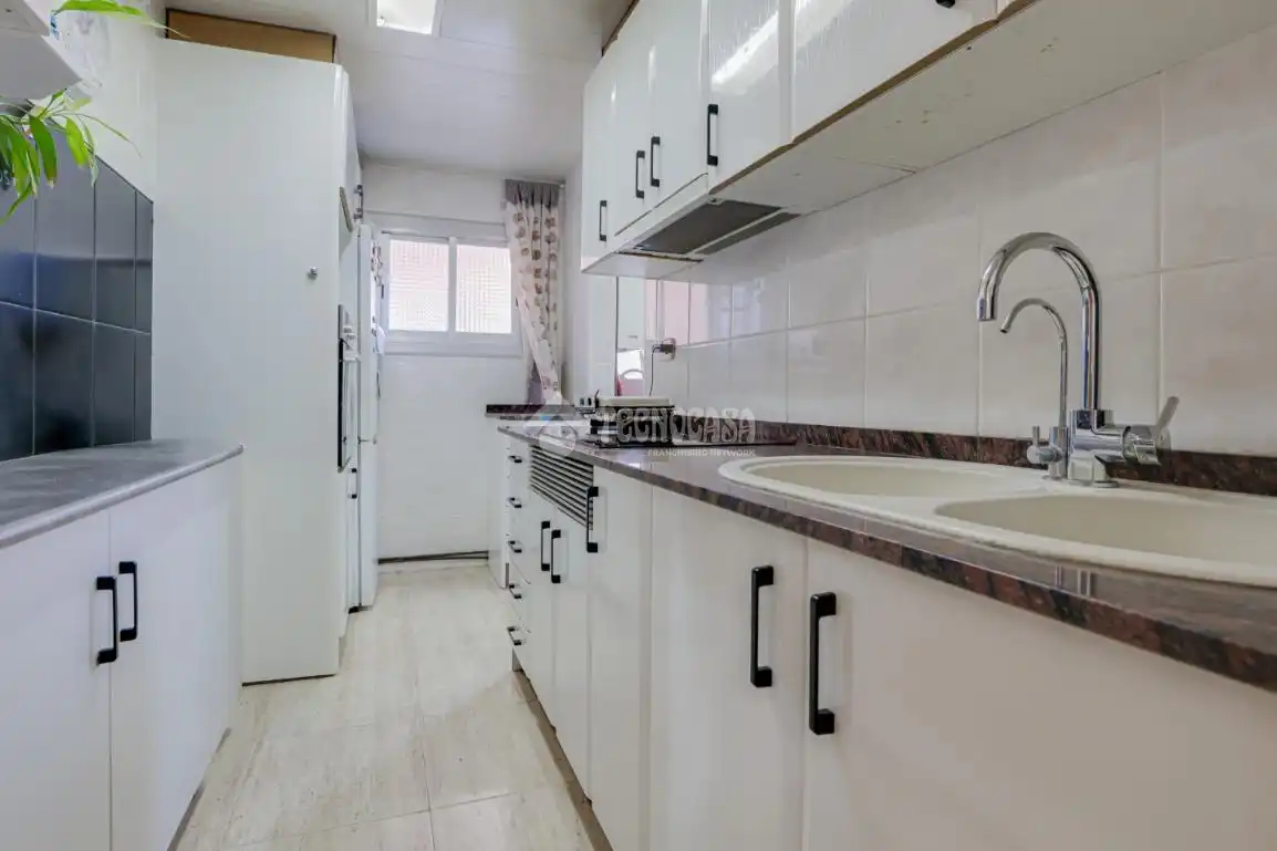 Cuina de Pis en venda en Terrassa amb Parquet