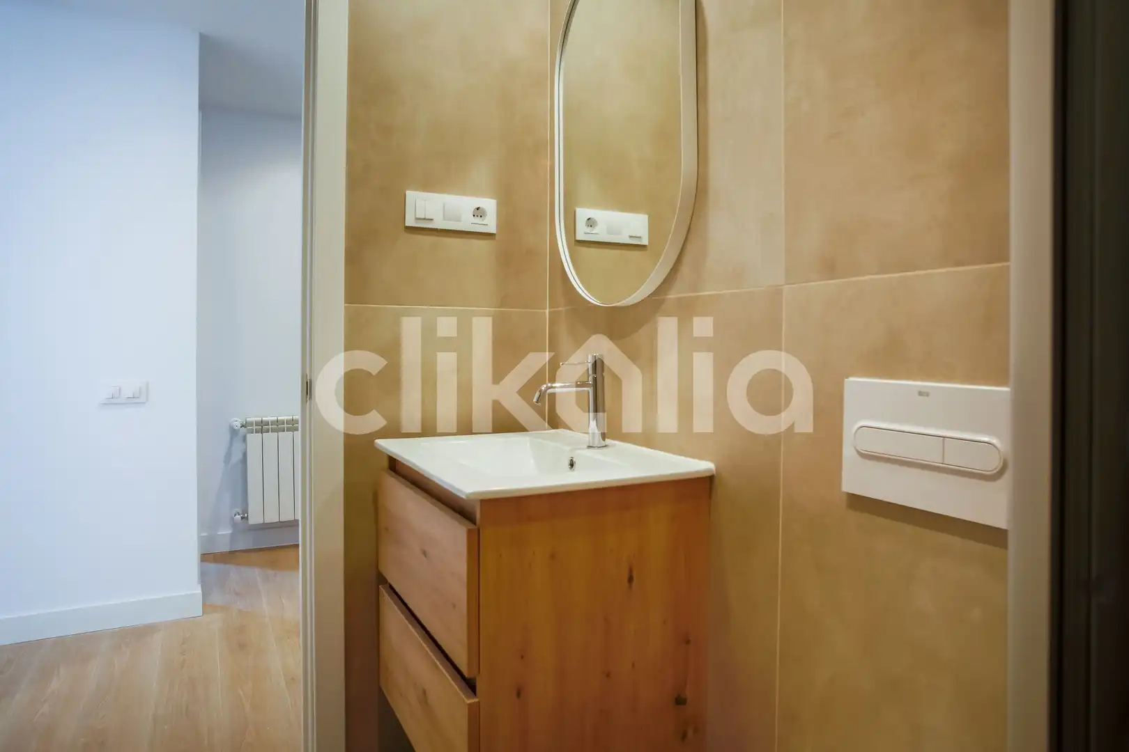 Baño de Piso en venta en Madrid con Aire acondicionado, Calefacción y Terraza