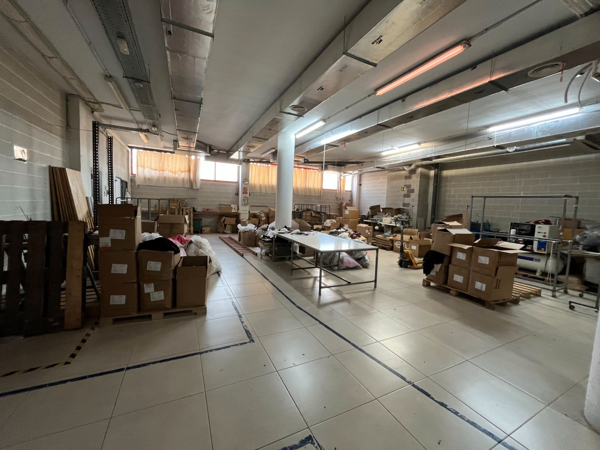 Nau industrial en venda en Mataró amb Calefacció i Alarma