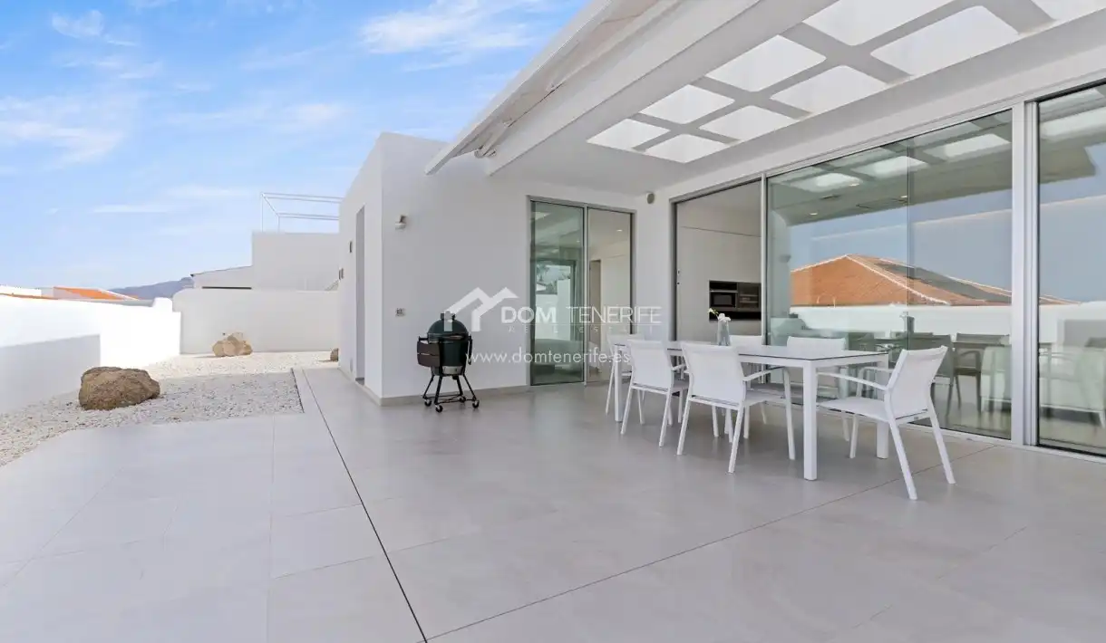 Casa amb piscina en venda a Playa de San Juan, imagen 19