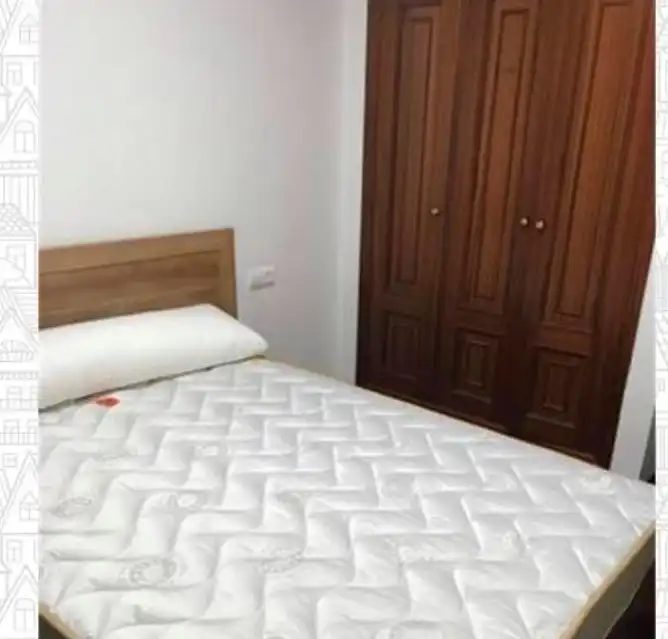Bedroom of Flat for rent in Santiago de Compostela   with Furnished