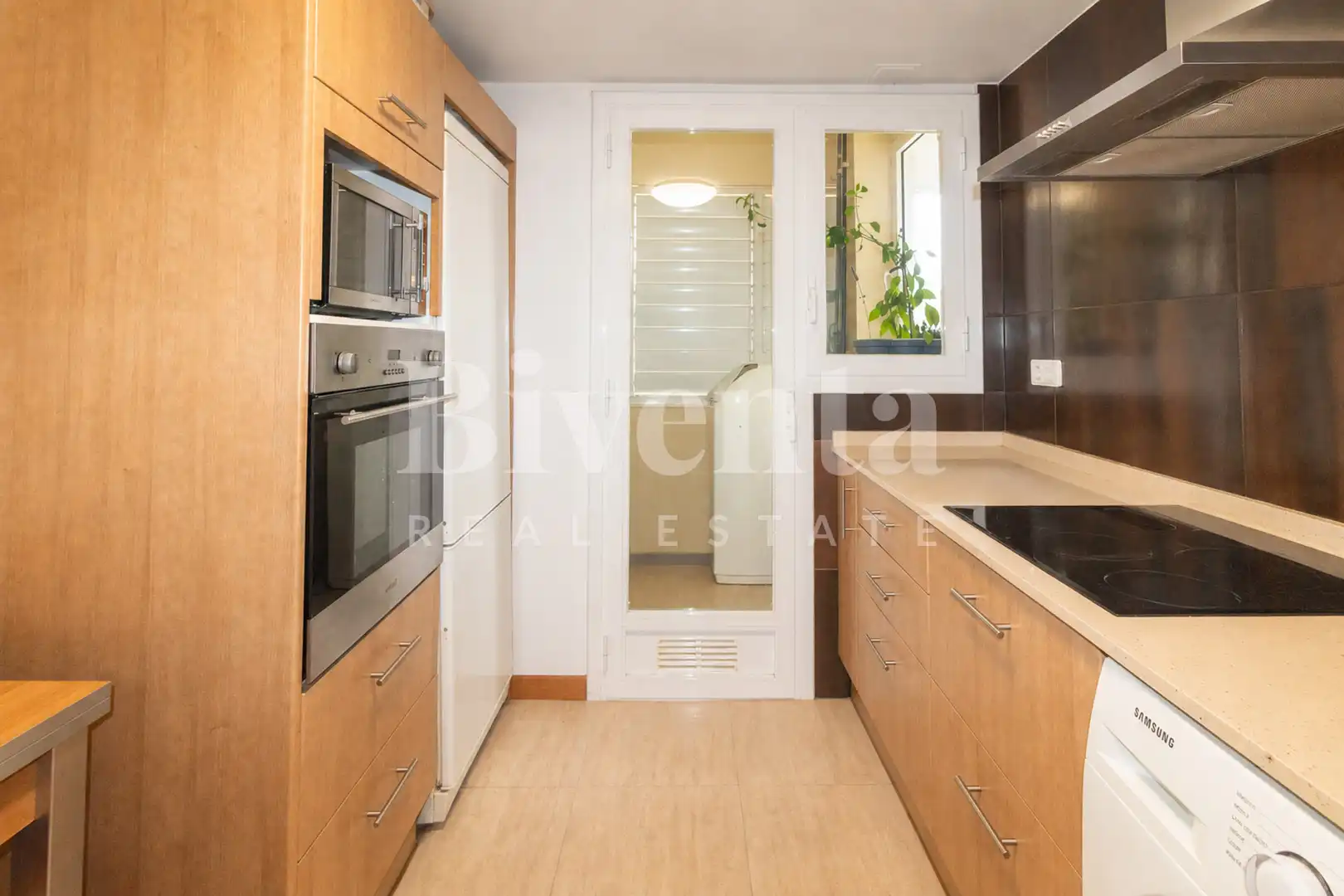 Kitchen of Flat for sale in Igualada  with Heating, Parquet flooring and Balcony