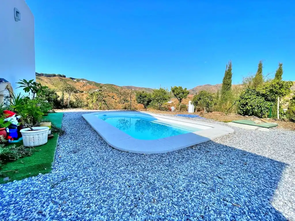 Swimming pool of Country homes for sale in El Borge  with Air Conditioner, Private garden and Swimming Pool