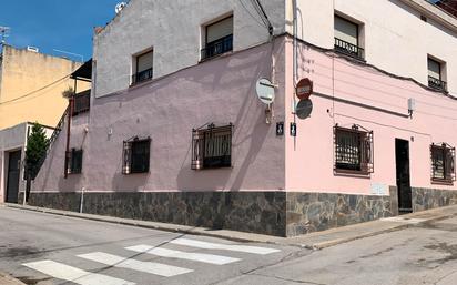 Vista exterior de Casa o xalet en venda en Tordera amb Aire condicionat, Terrassa i Traster