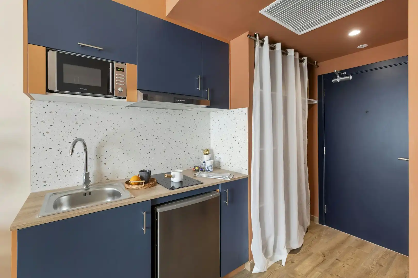 Cocina de Piso de alquiler en Valencia con Aire acondicionado, Calefacción y Amueblado