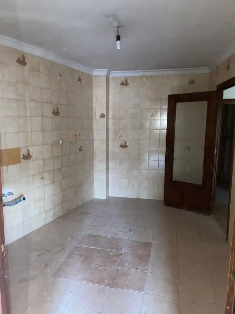 Badezimmer von Einfamilien-Reihenhaus zum Verkauf in Alcolea de Calatrava mit Abstellraum