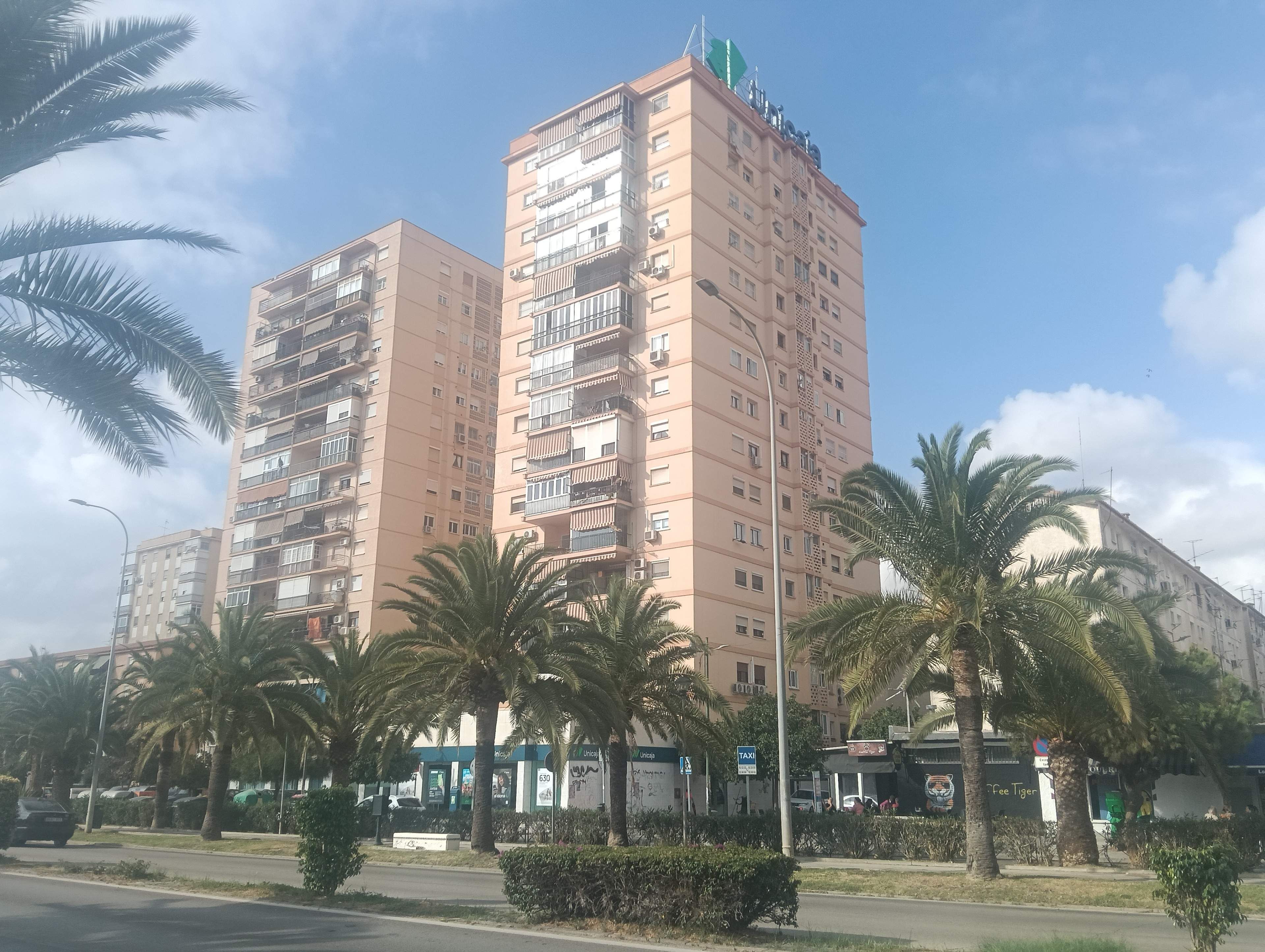 Vista exterior de Pis en venda en Málaga Capital amb Terrassa i Balcó