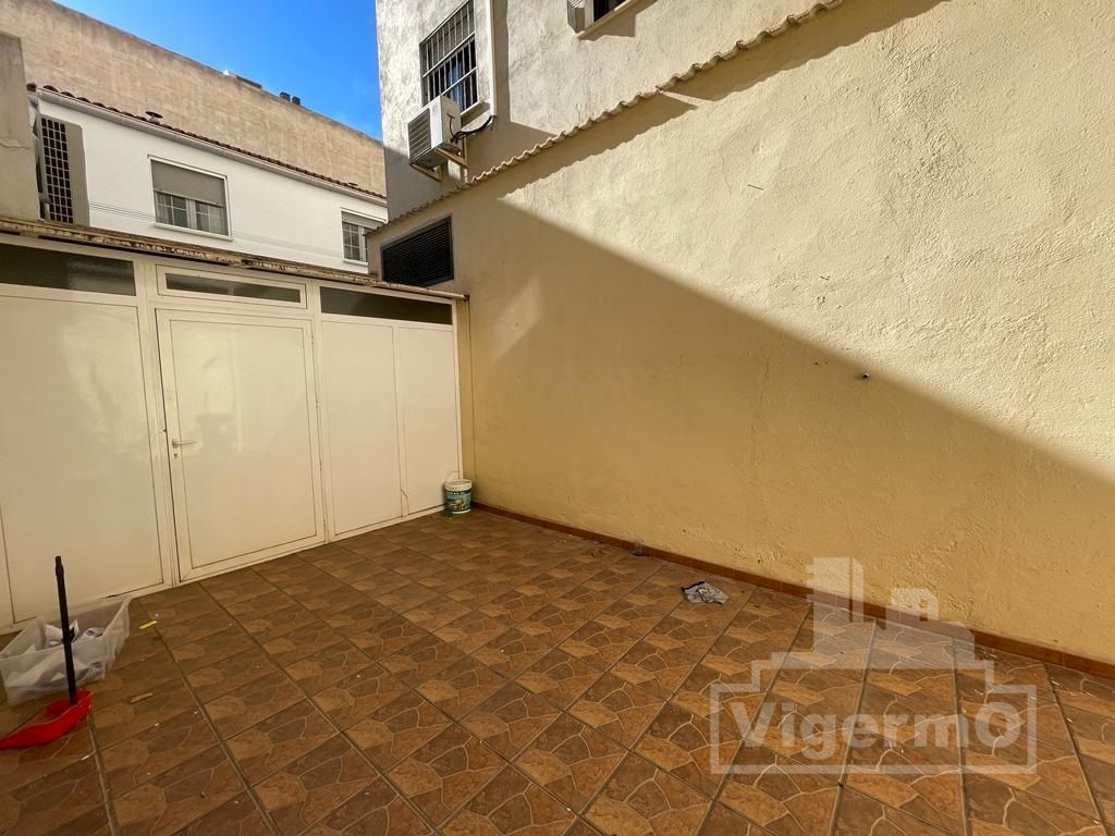 Geschaftsraum zur Miete in Pesquera, Centro