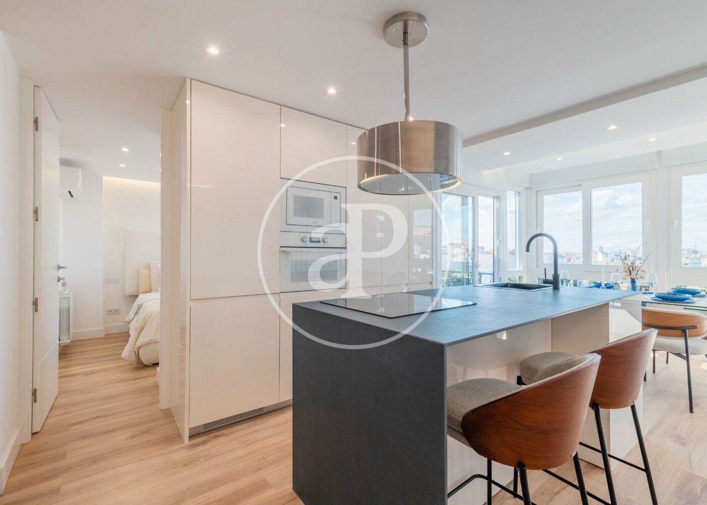 Küche von Wohnung zum Verkauf in  Madrid Capital mit Klimaanlage, Heizung und Terrasse